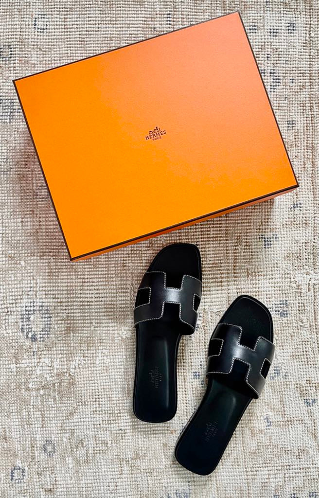 Hermes Oran Black Sandals US 37
