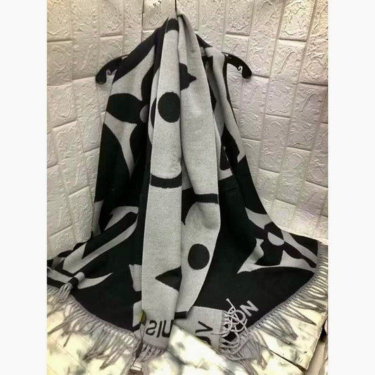 Louis Vuitton Black and White Scarf